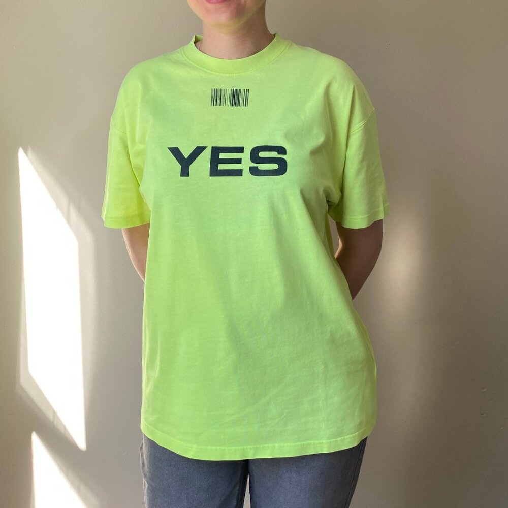 Vetements VTMNTS Yes No Barcode NEON COTTON T-Shirt